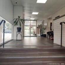 87 Glenbrook Rd in Stamford, CT - Building Photo - Building Photo