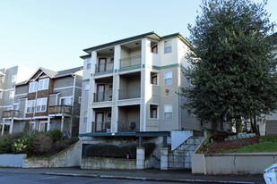 Academia Place in Seattle, WA - Building Photo