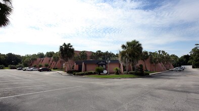 Captiva Condominiums in Jacksonville, FL - Foto de edificio - Building Photo