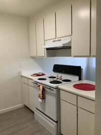Feather Downs Apartments photo'