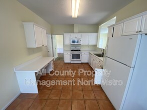 280 Leasingworth Way in Roswell, GA - Building Photo - Building Photo