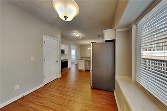 390 Greenmont Cir in Alpharetta, GA - Building Photo - Building Photo