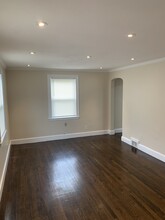 42 Meadowbank Ave in Boston, MA - Building Photo - Building Photo