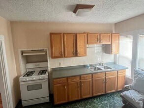 56 William St in Medford, MA - Building Photo - Building Photo