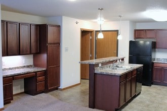 3202 in Fargo, ND - Building Photo - Building Photo