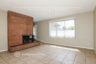 5746 N 41st Dr in Phoenix, AZ - Building Photo - Building Photo