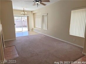 8558 Rocky Hillside Ct in Las Vegas, NV - Building Photo - Building Photo