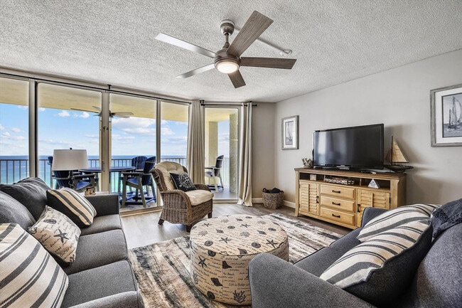 10515 Front Beach Rd in Panama City Beach, FL - Building Photo - Building Photo