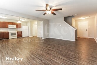 8715 Hosta Way in Indianapolis, IN - Building Photo - Building Photo