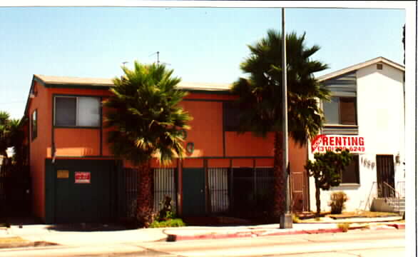 1700 Pacific Ave in Long Beach, CA - Foto de edificio