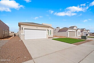 15165 Destination Ave in El Paso, TX - Building Photo - Building Photo