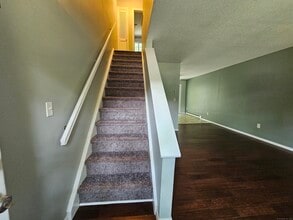 94 Cynthia Ln in Middletown, CT - Building Photo - Building Photo