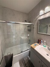 7666 La Salle Blvd in Miramar, FL - Building Photo - Building Photo