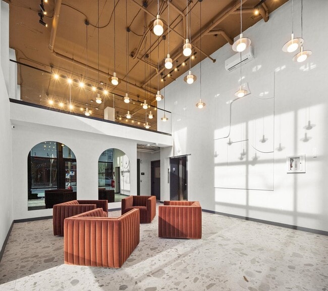 1 Mallory Ave in Jersey City, NJ - Building Photo - Building Photo