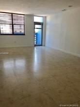 401 69th St-Unit -L-111 in Miami, FL - Building Photo - Building Photo