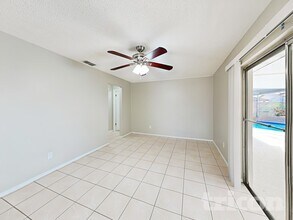 107 Cinnamon Dr in Orlando, FL - Foto de edificio - Building Photo