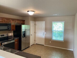5405 SW Cherry Creek Rd in Bentonville, AR - Building Photo - Building Photo