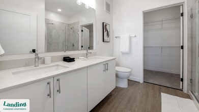 1215 N Fayette St, Unit 219 in Alexandria, VA - Building Photo - Building Photo