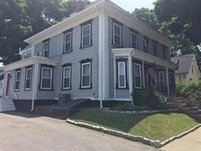 35 Broad St in Newburyport, MA - Building Photo - Building Photo