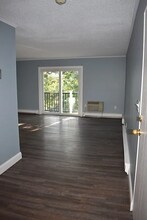 19 Chapel Hill Dr, Unit Plymouth-Heat Included in Plymouth, MA - Building Photo - Building Photo