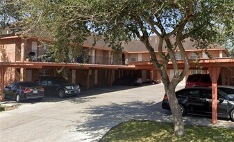 904 W Cherokee Ave in Pharr, TX - Building Photo