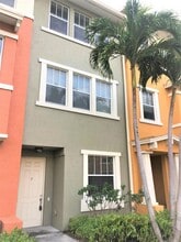 810 Marina Del Ray Ln in West Palm Beach, FL - Building Photo - Building Photo