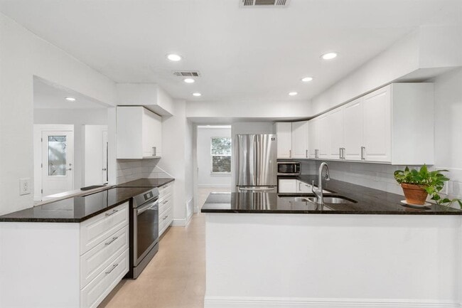 13212 Running Doe Ln in Cedar Park, TX - Building Photo - Building Photo