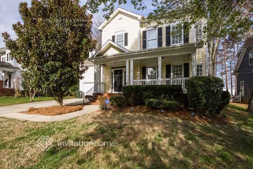 15903 Kelly Park Cir in Huntersville, NC - Building Photo