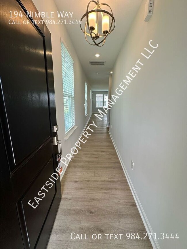 194 Nimble Wy in Clayton, NC - Building Photo - Building Photo
