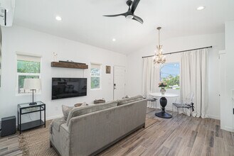 9932 Sierra Madre Rd in Spring Valley, CA - Building Photo - Building Photo