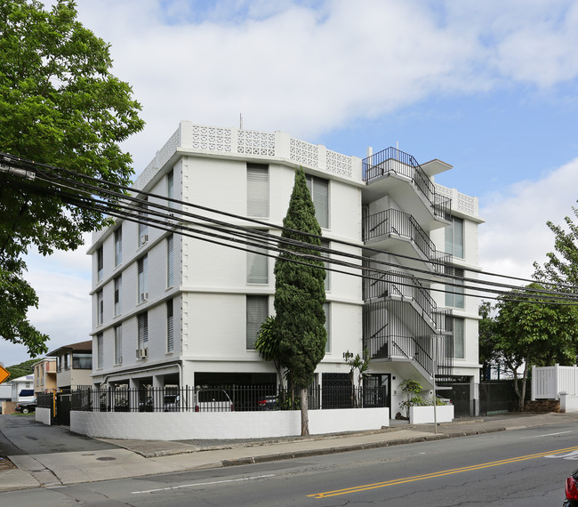 1650 Nuuanu Ave in Honolulu, HI - Foto de edificio - Building Photo