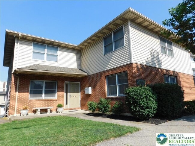 property at 813 Main St