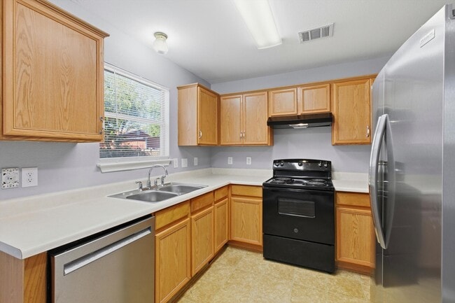 3007 Spice Meadow in San Antonio, TX - Building Photo - Building Photo