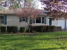 717 Balboa Dr in Champaign, IL - Building Photo