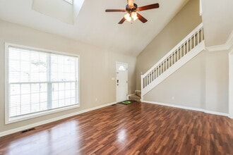 10500 Sandbourne Way in Louisville, KY - Building Photo - Building Photo