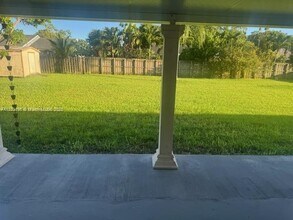 14810 SW 153rd Terrace in Miami, FL - Building Photo - Building Photo