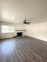 319 W Olive Ave in Lompoc, CA - Building Photo - Building Photo