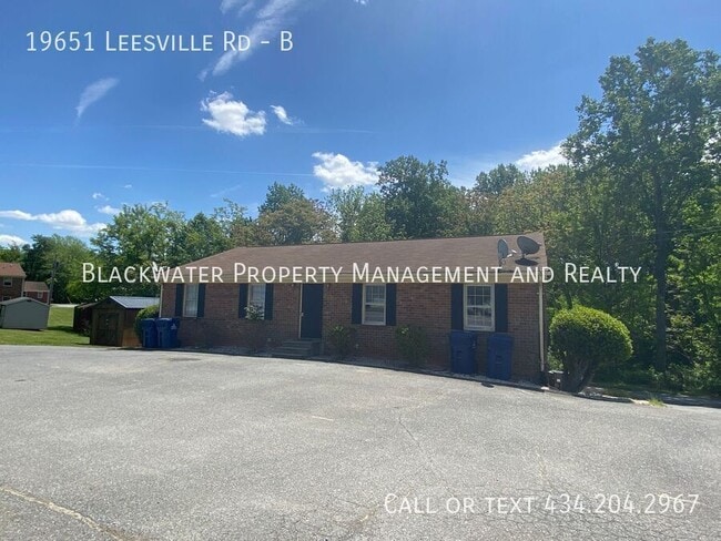 property at 19651 Leesville Rd