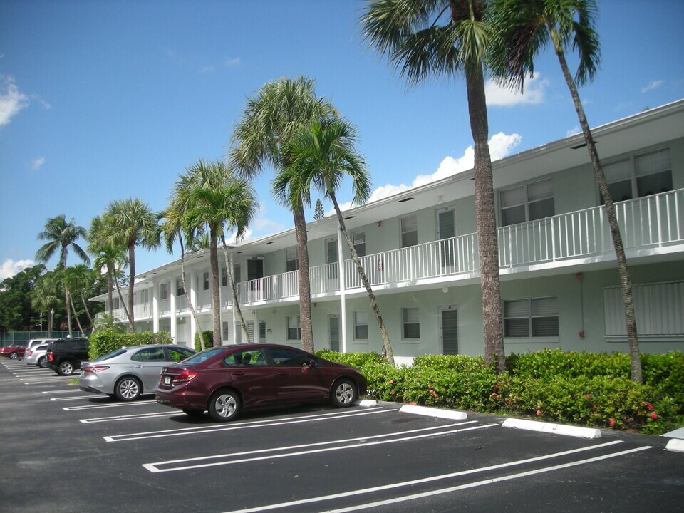 2600 SW 22nd Ave in Delray Beach, FL - Building Photo