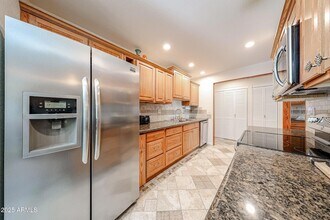 10827 W Santa Fe Dr in Sun City, AZ - Building Photo - Building Photo