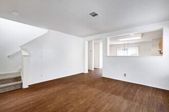8014 Sandbar Point in San Antonio, TX - Building Photo - Building Photo