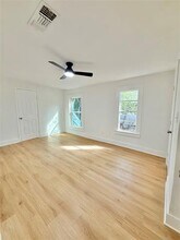 211 Graves St in Whitesboro, TX - Building Photo - Building Photo