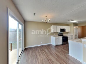 4060 Longfellow Dr in Nashville, TN - Building Photo - Building Photo