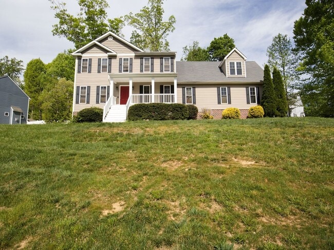 11412 Parrish Creek Ln in Chesterfield, VA - Building Photo - Building Photo