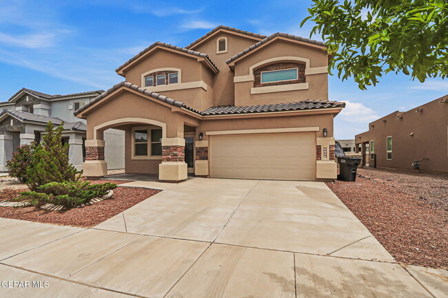 1004 Wensley Pl in Horizon City, TX - Building Photo - Building Photo