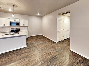 422 Vail Cir in Oklahoma City, OK - Building Photo - Building Photo