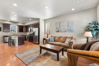 538 Walhalla Ct in Fort Collins, CO - Foto de edificio - Building Photo