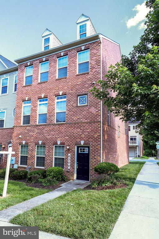 property at 6300 Santo Place
