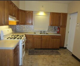 364 W 13th Ave in Homestead, PA - Building Photo - Building Photo