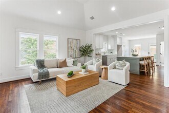 1026 Fugate St in Houston, TX - Building Photo - Building Photo